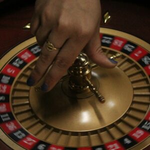 Comment jouer à la roulette française : stratégies gagnantes à adopter
